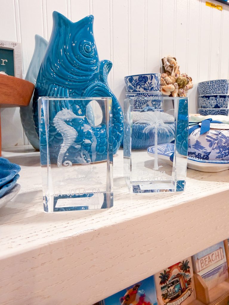 beginner-surf-gear-gift-ideas-decor-seahorse