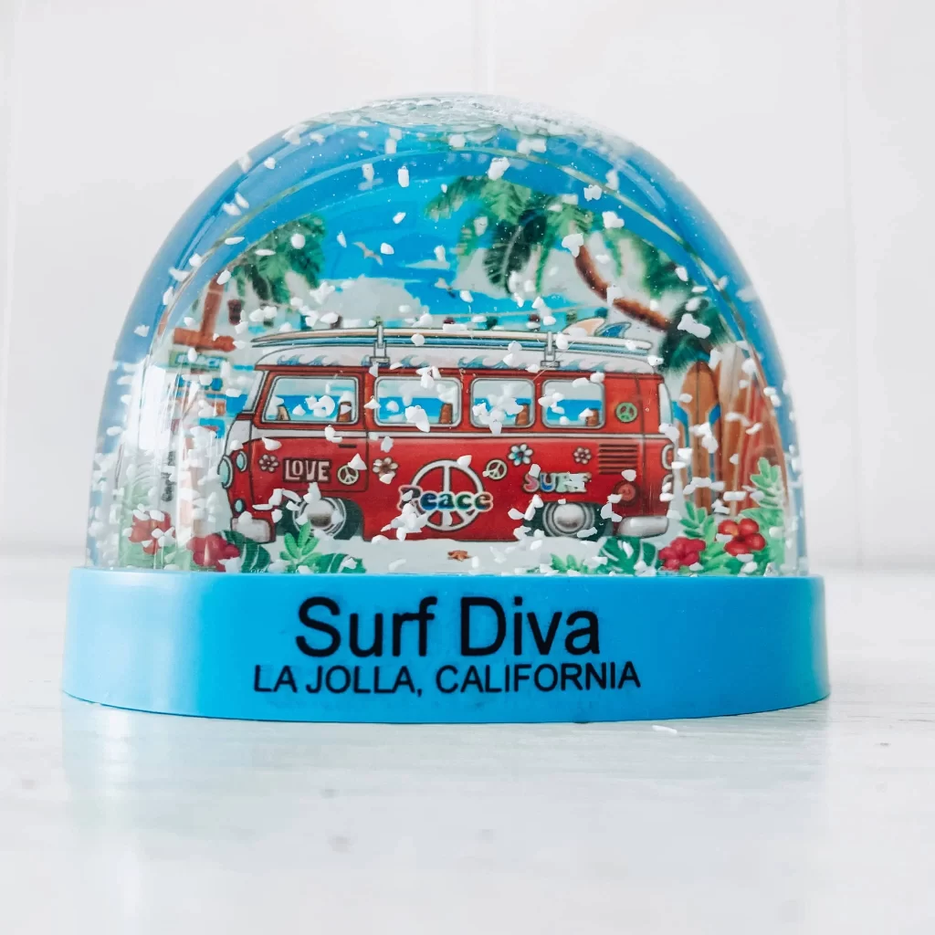 gifts-for-beginner-surfers-surfdiva-snowglobe